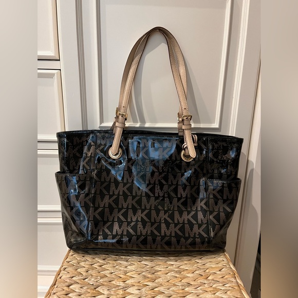 MICHAEL KORS MEDIUM TOTE - Picture 2 of 10